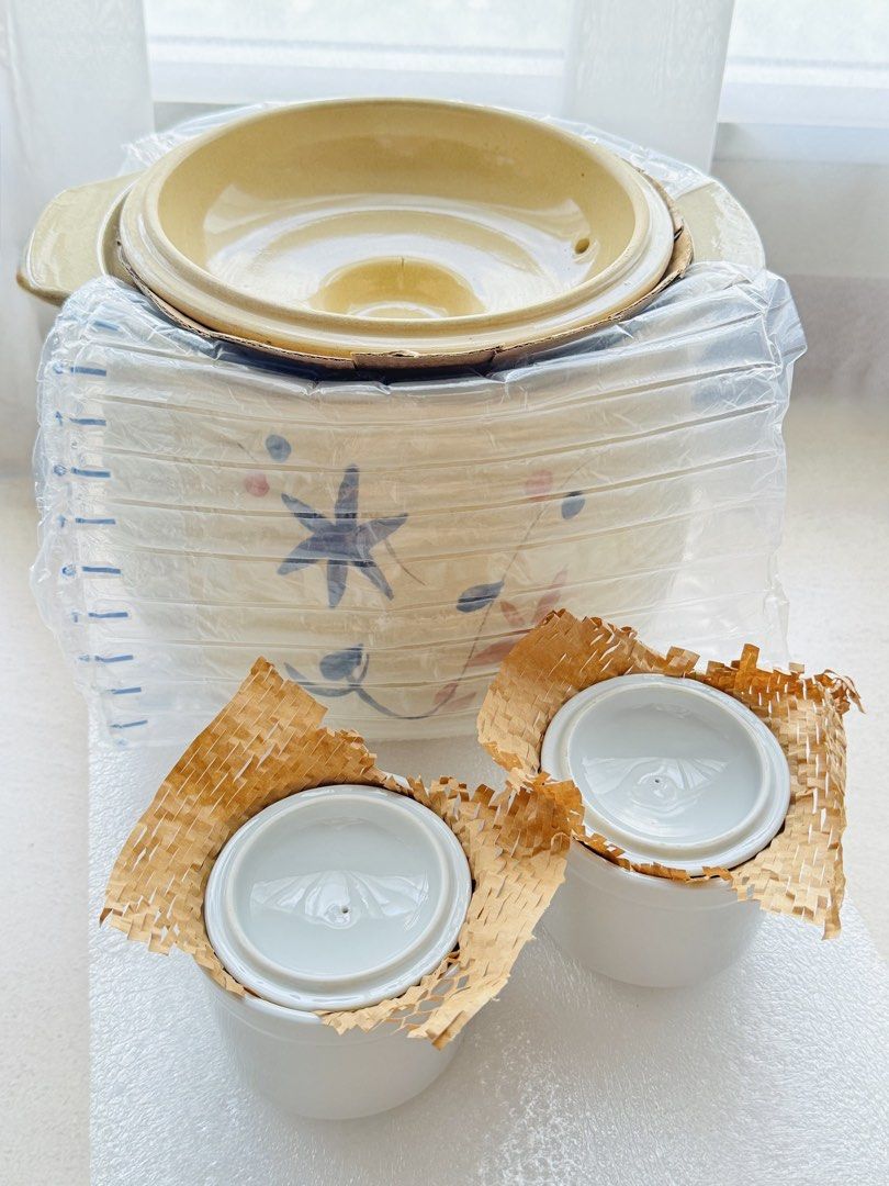 Earthenware Deep Casserole Soup Pot + Small Ceramic Pots!504000223589836801