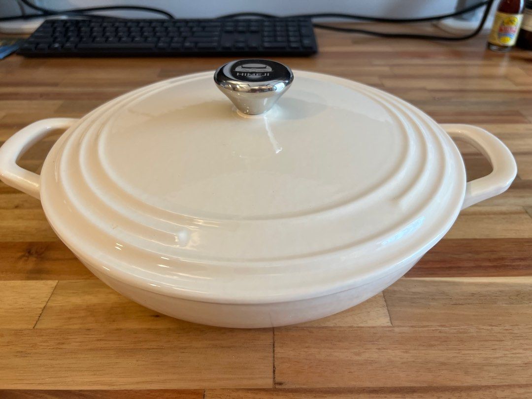 Cast Iron Enamel Pot 28CM