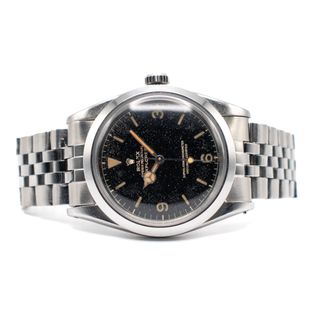 (Category: ) located in . Submitted by singapurawatches (Listing ID 1442441663, Image 1). Description: .