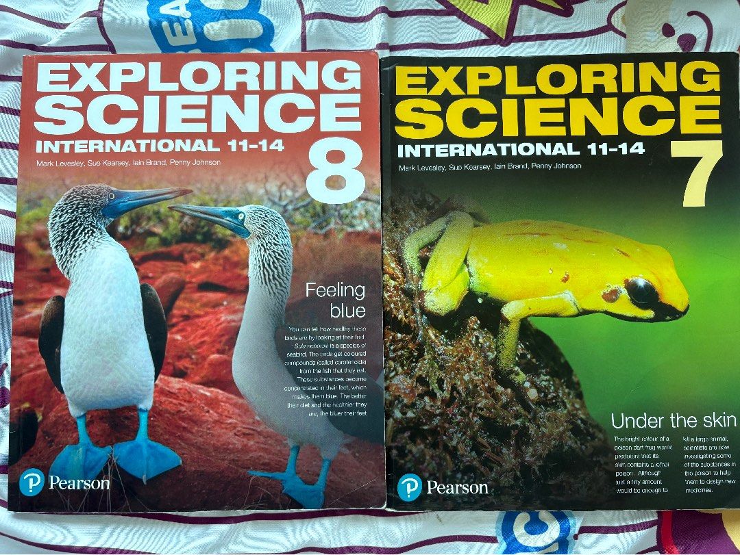 EXPLORING SCIENCE （分類：教科書）位於 Hong Kong。 由 joyfulyoyo 提交（商品編號 1442405932，圖片 1）。簡介： 。