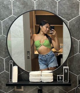 (Category: ) located in . Submitted by erinsclosetph (Listing ID 1442415558, Image 1). Description: .