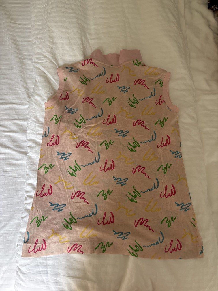 Fila Top (Category: Blouses) located in Makati City. Submitted by rayonner (Listing ID 1442401362, Image 2). Description: .