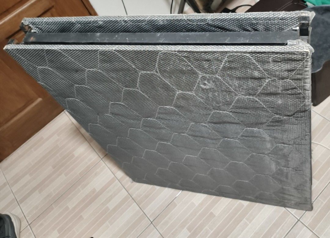 Foldable Bed (Category: Bed Frames & Mattresses) located in Pasay City. Submitted by fabriajust43358 (Listing ID 1442445039, Image 2). Description: decluttering. slightly used..