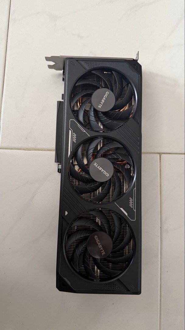 Gigabyte GeForce RTX 5070 Windforce OC 12GB Graphics Card475761122770964483