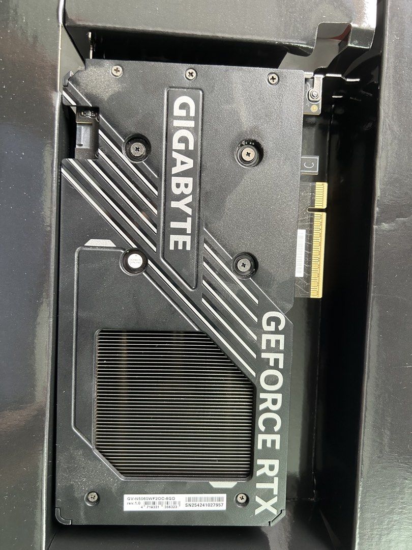 Gigabyte RTX 5060 Windforce Max OC 8G Graphics Card475511792358533121