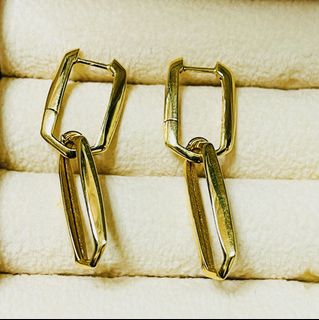 (Category: ) located in . Submitted by gold-lover (Listing ID 1442396690, Image 1). Description: .