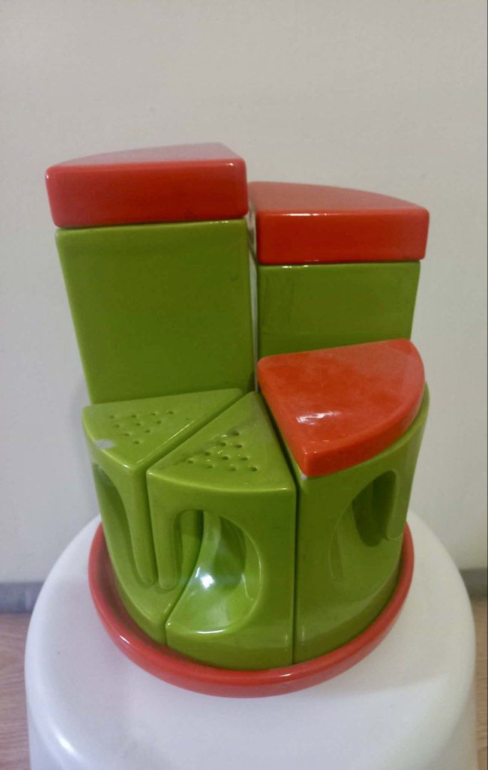 Green and Red condiment jar Set (Category: Other Kitchenware & Tableware) located in Cainta. Submitted by juniordlpz (Listing ID 1442368243, Image 1). Description: - Condiment set - Bright green and red colors - Minor scuffs present on some pieces, as shown in photos - Ideal for display or use.