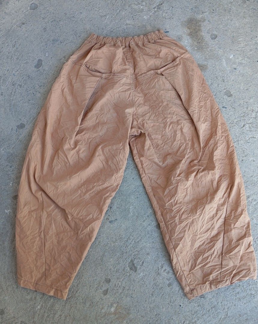 HIGH FIVE BALLON TROUSER PANTS (Category: Trousers) located in Monkayo. Submitted by danielcabusora (Listing ID 1442347603, Image 2). Description: HIGH FIVE BALLON TROUSER PANTS FREESIZE EXCELLENT NEED WASH.