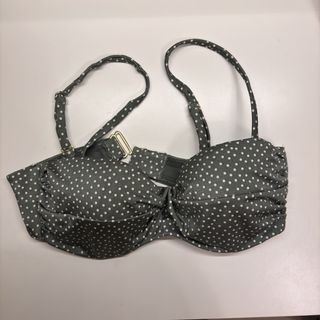 （分類：）位於 。 由 untitled.97 提交（商品編號 1442507845，圖片 1）。簡介： 。