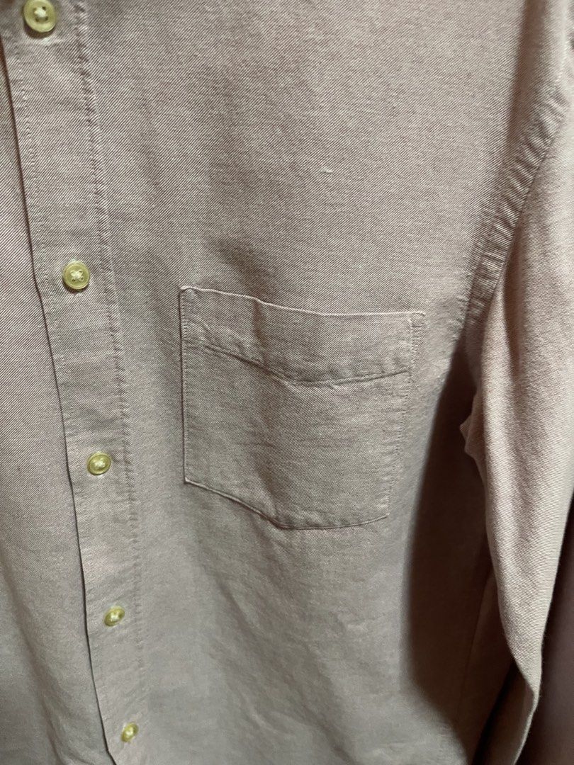 H&M Regular Fit Long Sleeve Button Down Shirt XS (Category: Tshirts & Polo Shirts ) located in Imus. Submitted by dffabellon (Listing ID 1442503471, Image 3). Description: - Brand: H&M - Fit: Regular - Size: XS - Color: Light pinkish-purple - Features: Single chest pocket, button-down collar, double button cuffs - Style: Perfect for casual or smart casual occasions - Condition: Please check photos for details.