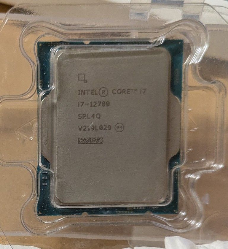Intel Core i7-12700 CPU Processor476129679995709440