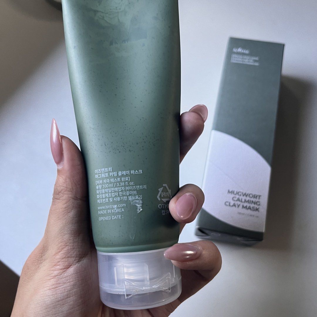 Isntree Mugwort Calming Clay Mask 100ml (Category: Face Care) located in Legazpi City. Submitted by hushedcry (Listing ID 1442485347, Image 2). Description: - Size: 100ml - Benefits: Sebum control, exfoliation, skin refreshment - Made in Korea - Packaging: Comes with original box - expiry is june 2027 ⭐️ - legit product! was a pasabuy from sokor - 85% of product left rfs: trying out another clay mask 💌 mop: gcash only 📬 shipping via j&t express