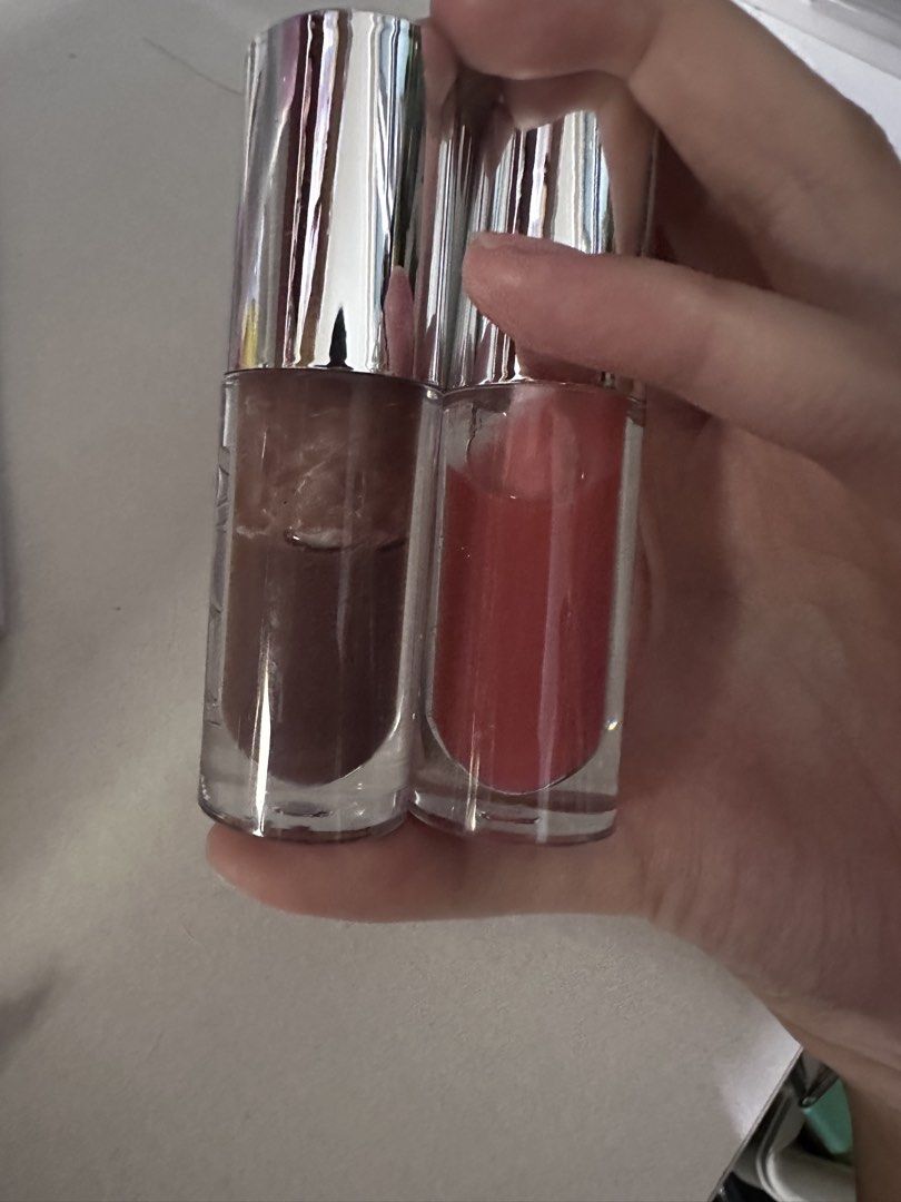 Issy Fat Gloss for 2 [High-Shine Lip Gloss] (Category: Makeup) located in Quezon City. Submitted by rm.declutter (Listing ID 1442515250, Image 2). Description: price for 2 already.