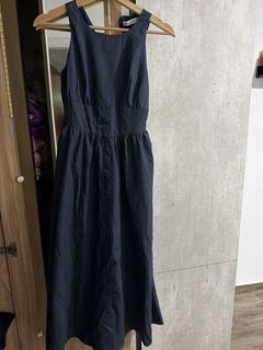 (Category: ) located in . Submitted by movingoutsale18 (Listing ID 1442414243, Image 1). Description: .