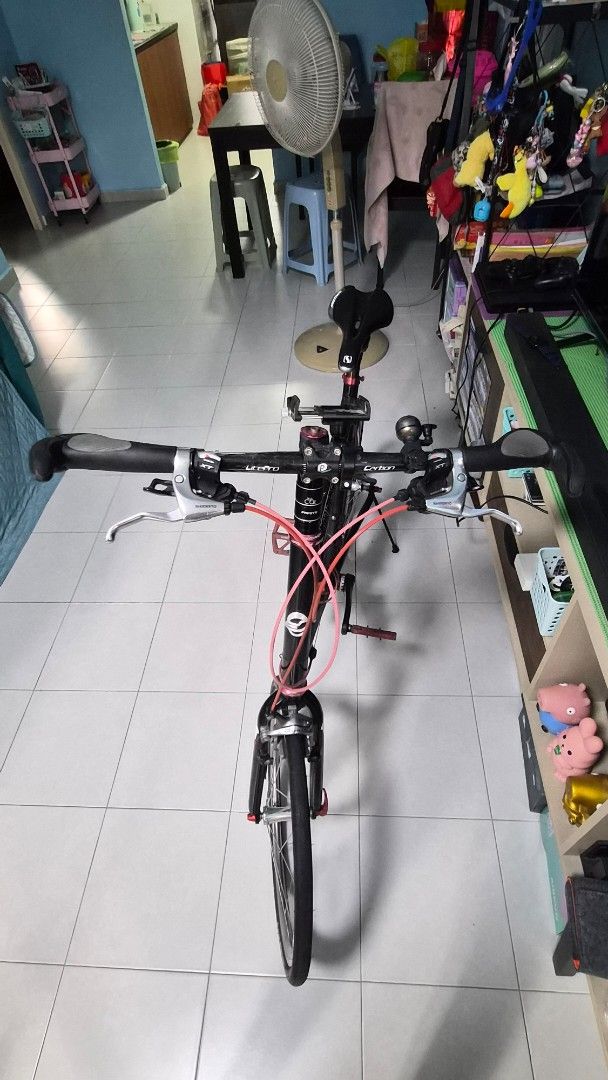JAVA Bicycle (Category: Bicycles) located in Singapore. Submitted by luckycat.f572b7 (Listing ID 1442373639, Image 3). Description: - bicycle - 20-inch wheels with Kenda tires - Frame with water bottle holder and also a phone holder - Ready for a new owner nego for fast deal!.