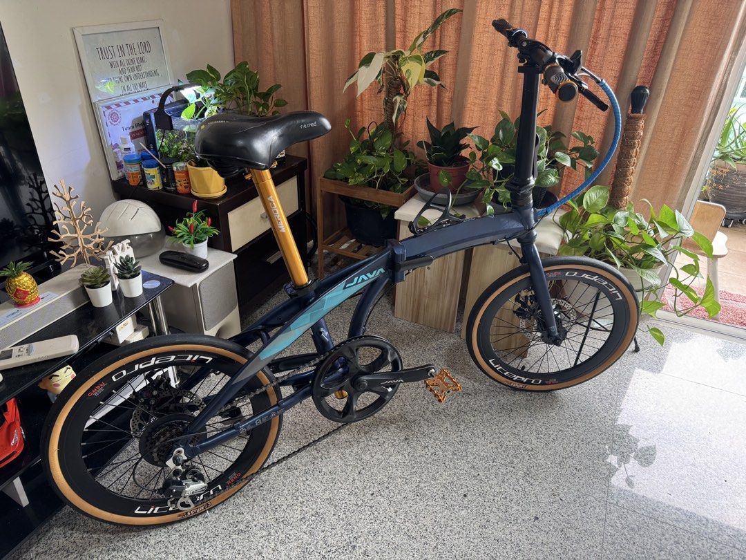 JAVA ZELO V2 (Category: Bicycles) located in Singapore. Submitted by goodsamaritantrade (Listing ID 1442453437, Image 1). Description: .