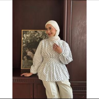 (Category: ) located in . Submitted by preloved.kamu (Listing ID 1442428904, Image 1). Description: .