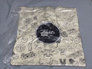 （分類：）位於 。 由 holidayimissu 提交（商品編號 1442518292，圖片 1）。簡介： 。