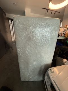 (Category: ) located in . Submitted by ila.hadihs (Listing ID 1442430615, Image 1). Description: .