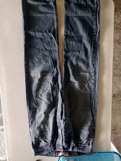 (Category: ) located in . Submitted by thrift.vincent (Listing ID 1442385880, Image 1). Description: .
