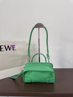 （分類：）位於 。 由 global_vogue 提交（商品編號 1442528637，圖片 1）。簡介： 。