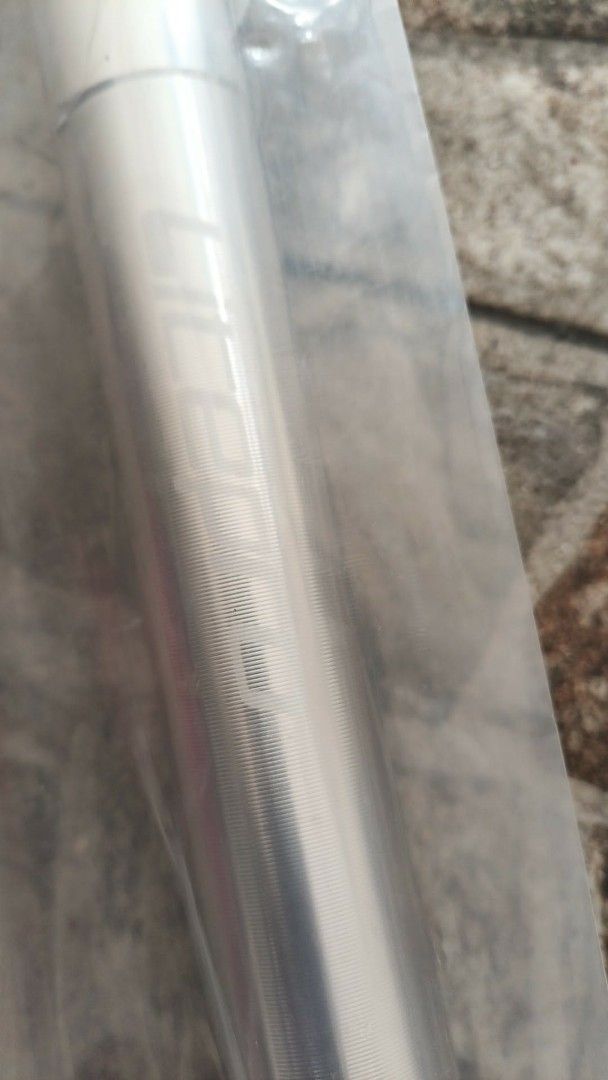 LP Litepro Bicycle Handlebar Silver (Category: Bicycles) located in Bocaue. Submitted by rochentime (Listing ID 1442458220, Image 1). Description: - LP Litepro handlebar - Silver color - Brand new, in original packaging - Includes small parts - Perfect for bike upgrades -33. 9mm diameter, 600mm length bocaue bulacan area.