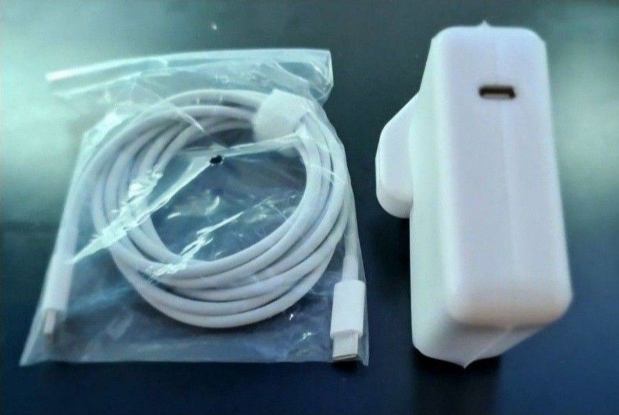 MacBook Pro 61W Type C Charger475390040731166721