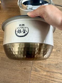 （分類：）位於 。 由 mossymat 提交（商品編號 1442432864，圖片 1）。簡介： 。