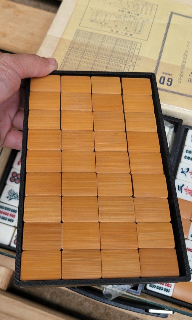MAHJONG SET (Category: Board Games & Puzzles) located in Sablan. Submitted by gongonshelley12 (Listing ID 1442511240, Image 3). Description: GCASH NOW!! BAGSAK PRESYO 👉👉550 ONLY👈👈 ANG MAHAL NETO SA ORANGE APP MAHJONG SET AMBIBIGAT AT QUALITY ANG MGA TILES ALMOST NEW.