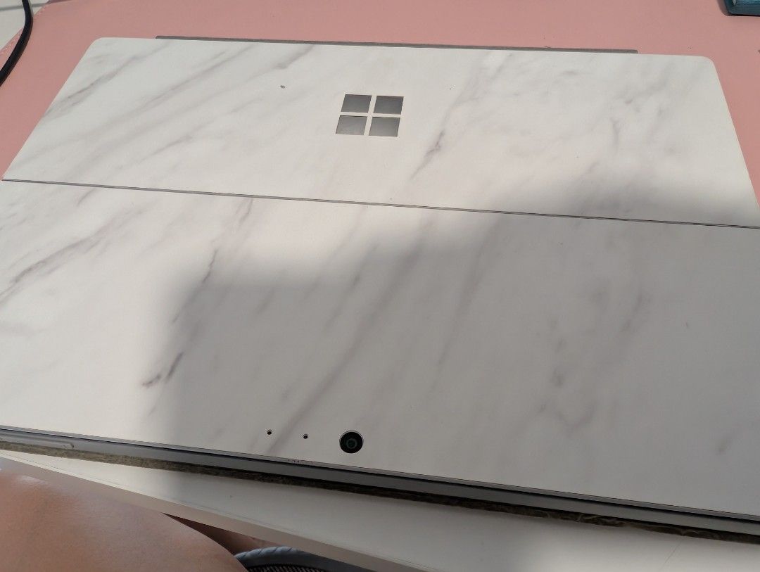 Microsoft surface pro475380910329712641