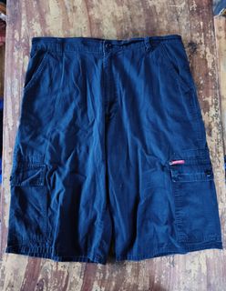 (Category: ) located in . Submitted by dyastenthrift (Listing ID 1442453899, Image 1). Description: .