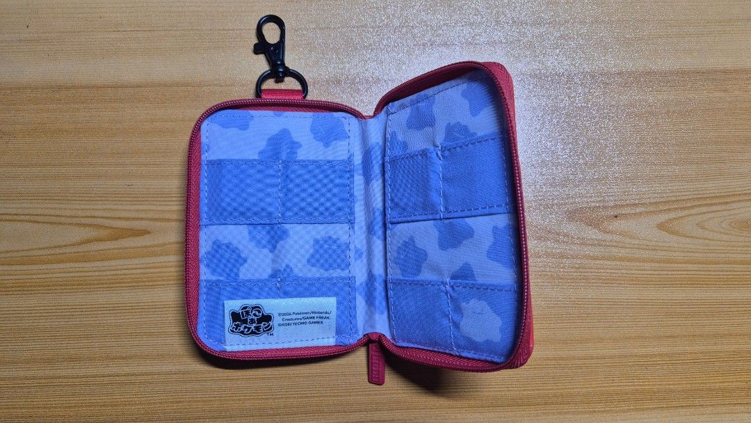 Nintendo Switch Pokemon Pokedex game case (Category: Cases & Covers) located in Quezon City. Submitted by rocketshipmnl (Listing ID 1442531255, Image 2). Description: Nintendo Switch Pokemon Pokedex game case - Brand new - Bought directly from Nintendo Official Store - RFS: Impulse buy / I prefer my old game case 😅 - Location: Quezon City (Tomas Morato / Roces area).
