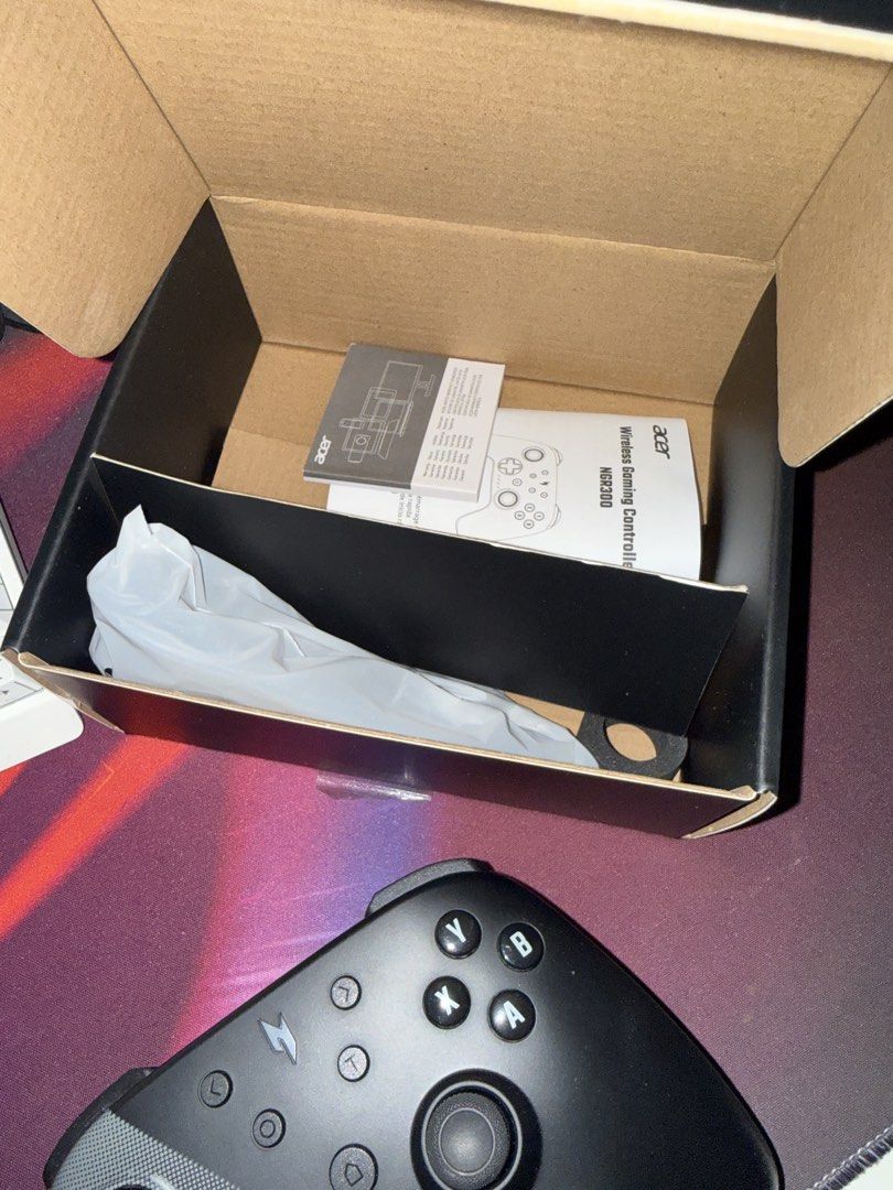 pc wireless controller (Category: Other Accessories) located in Sandakan. Submitted by sjkkjebmw (Listing ID 1442480126, Image 3). Description: just use twice ，like new .