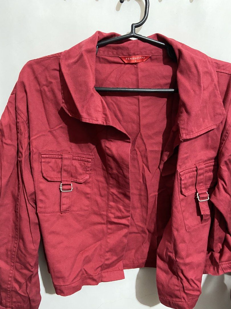 Penshoppe Red Cropped Jacket (Category: Coats, Jackets and Outerwear) located in Valenzuela. Submitted by decluttermaniac (Listing ID 1442523144, Image 3). Description: - Red cropped jacket from Penshoppe - Two front pockets with buckle details - Long sleeves, can be cuffed - Collar neckline - Ideal for layering and casual styling.