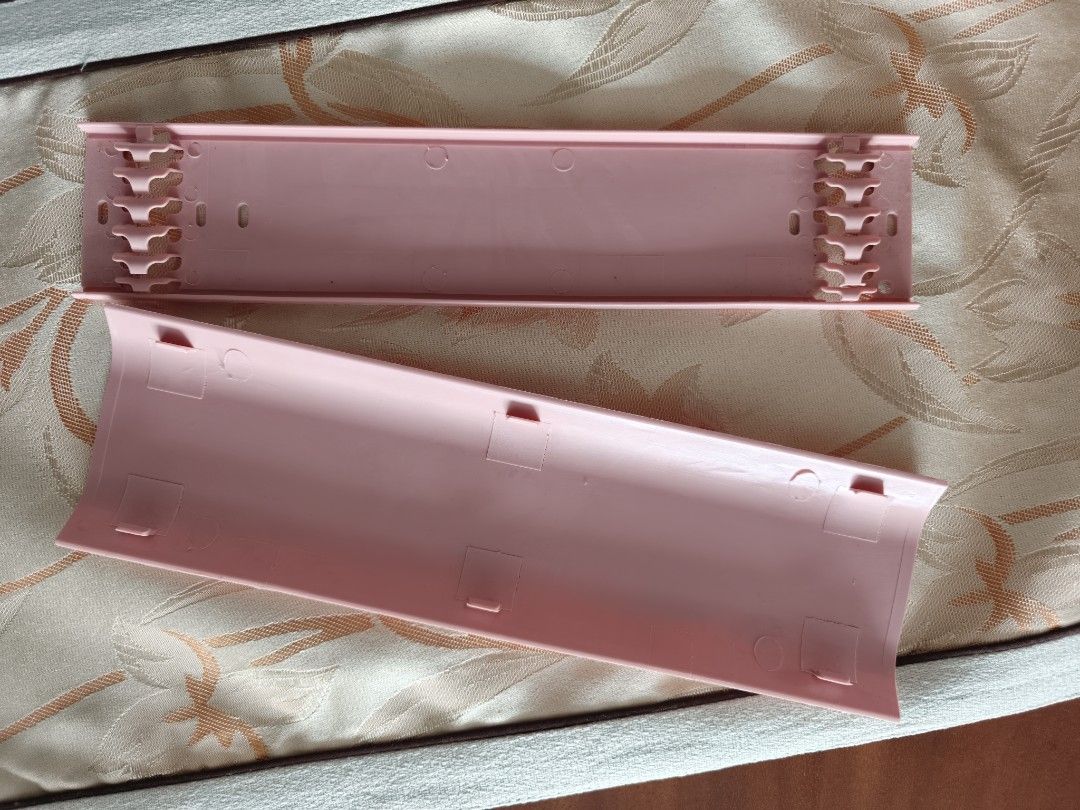 Pink Plastic Wire Organizer