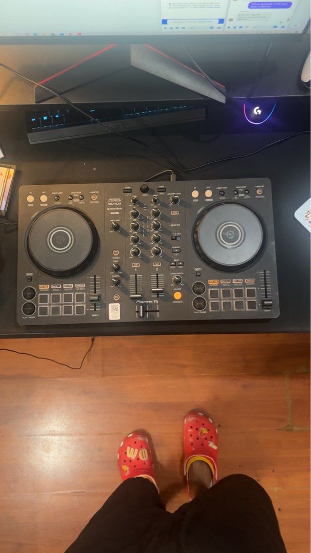 Pioneer DJ DDJ-FLX4 DJ Controller (Category: Other Audio Equipment) located in Marikina City. Submitted by frootlag (Listing ID 1442382844, Image 2). Description: - Pioneer DDJ-FLX4 DJ Controller - Ideal for beginner DJs and practice sessions - Includes two jog wheels and performance pads - All knobs and faders are intact and functional - Easy USB connectivity - Tested and works well.