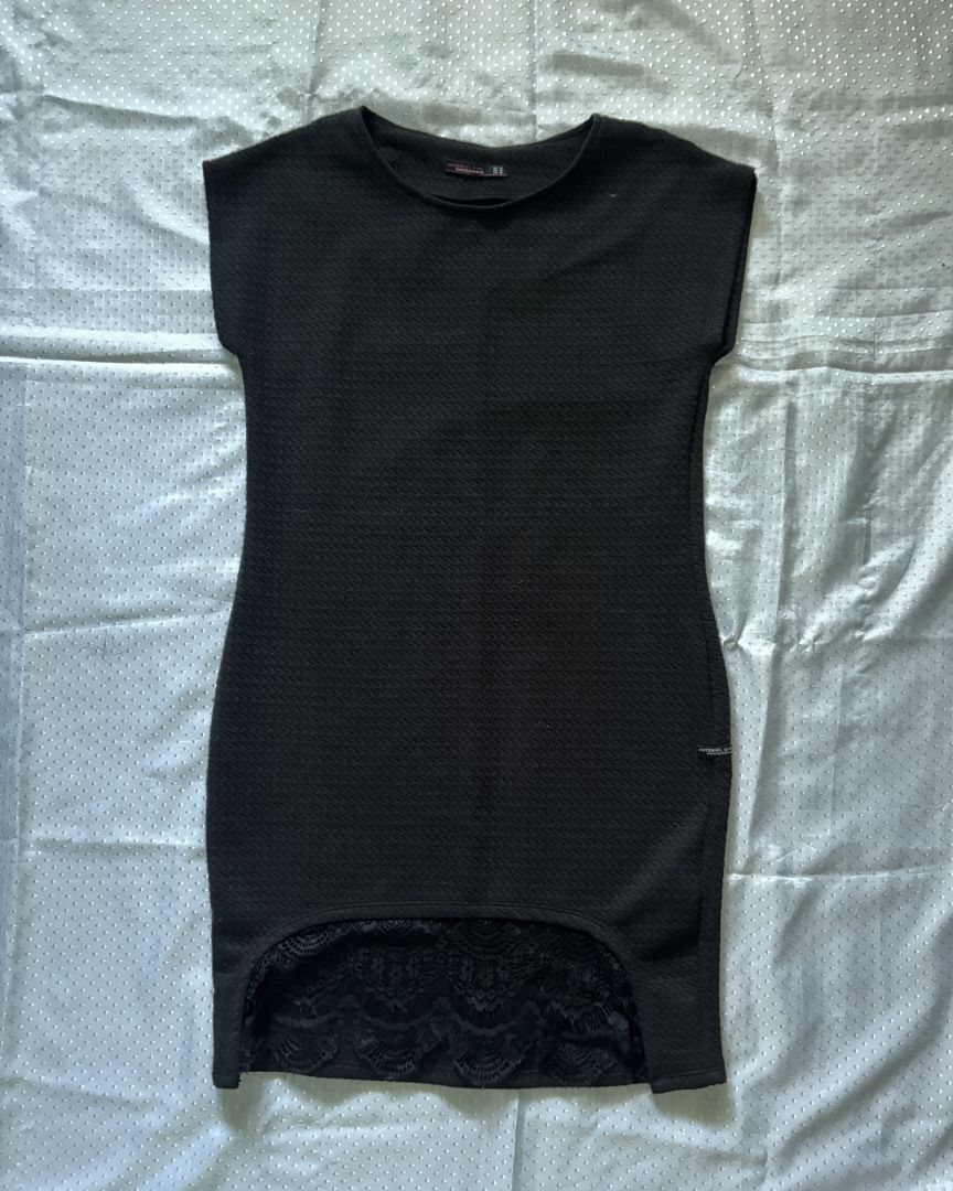 pre loved - black lace dress (Category: Dresses) located in Binangonan. Submitted by rheibns (Listing ID 1442390813, Image 1). Description: please read before buying! item: black lace dress description: lace details on front and back of the dress (see pictures), sleeveless, knee length size: m on tag brand: material girl condition: good, used once location: binangonan rizal mode of payment: gcash only (payment first), PAYO (pay as you order) mode