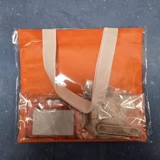 （分類：）位於 。 由 avv_hwaiting 提交（商品編號 1442535094，圖片 1）。簡介： 。