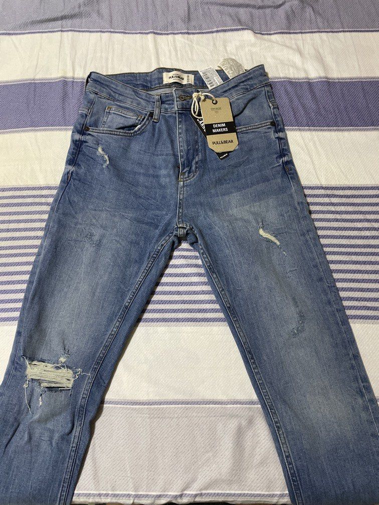 由 0670232 (刊登 ID 1442439455，圖片 3) 提交，位於 台北市 (Taipei) 的 PULL BEAR (類別：牛仔褲)，說明：PULL BEAR 合身版。