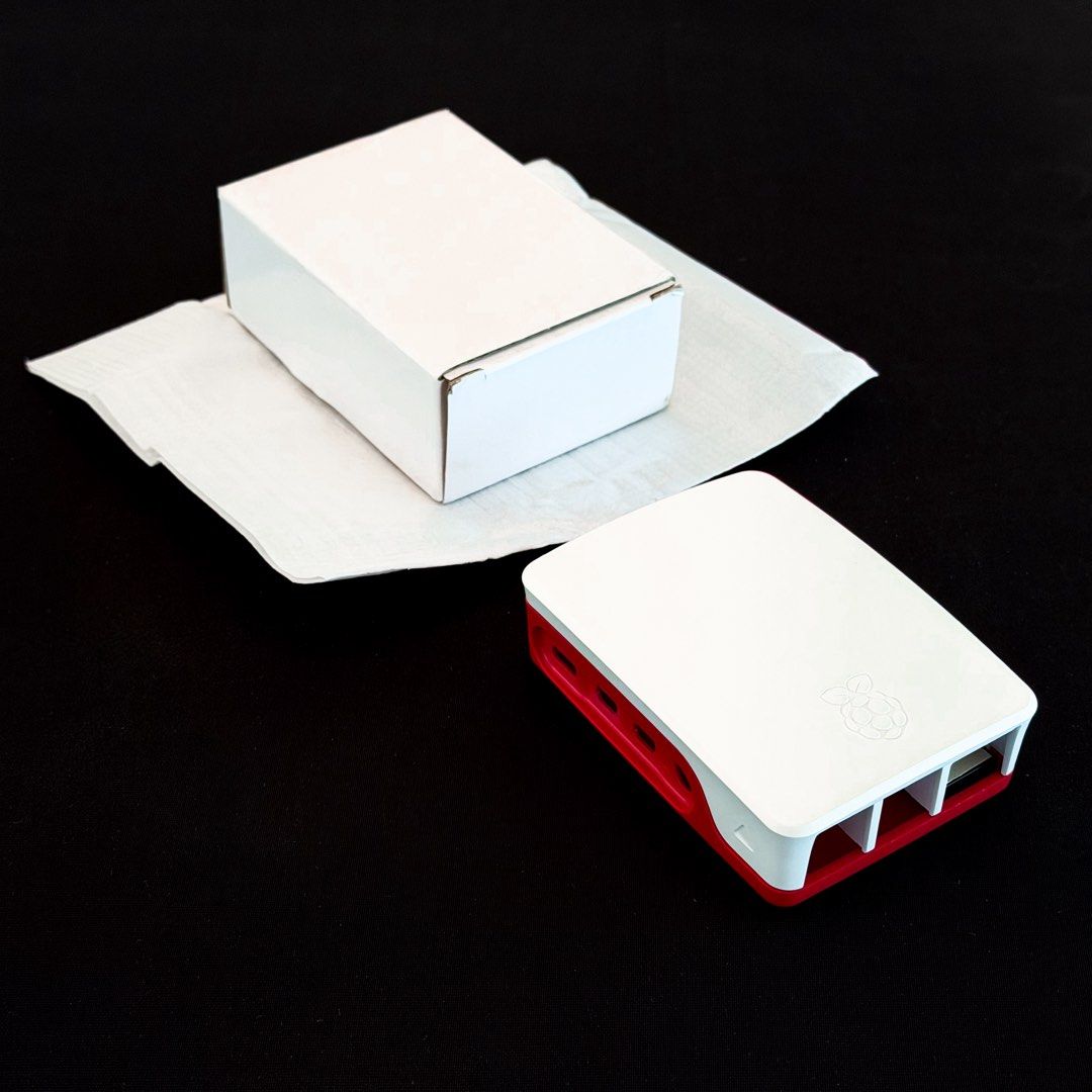 Raspberry Pi 4 Case with Fan and Heatsink475394617262755841