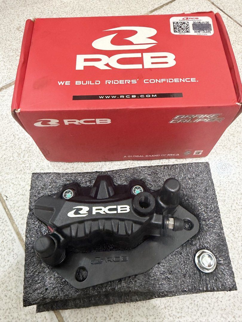 RCB Brake Caliper for NMAX (Category: Steering, Brakes, Control Parts and Accessories) located in Pasig City. Submitted by mintygreen.sage (Listing ID 1442455110, Image 2). Description: RCB Brake Caliper S-26 SE RIES LC135/EGO/MIO BK Applicable for NMAX RFS: Hindi nag tugma sa MIO SOUL i 125 Brand new pa. Bilhin nio kesa naka stock nalang dito. Purchase Date: April 12, 2026.