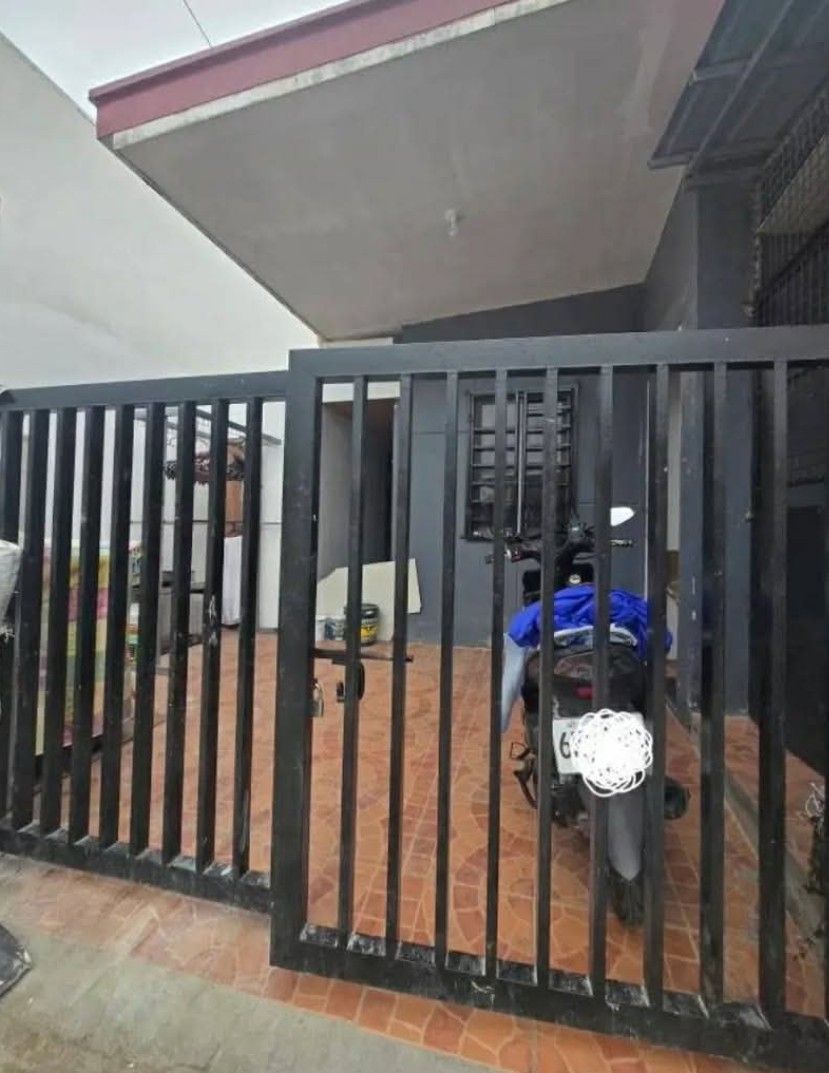 Room for Rents (Category: Room Rentals) located in Cabuyao City. Submitted by THRIFTHITS (Listing ID 1442383511, Image 2). Description: ￼ ROOM FOR RENT (Remaining 3 bedrooms, still available) ￼Location: Barangay GULOD, Cabuyao, Laguna (Winfield 2, In front of New Cabuyao City Hospital ￼ Monthly Rent: ₱ 3,500.00 per month- (ALL-IN na) ￼Inclusions: (Water, Electricity, Wi-fi, Free use of: Rice Cooker, Electric Pot, Free Drinking Water) ￼ Advance & 