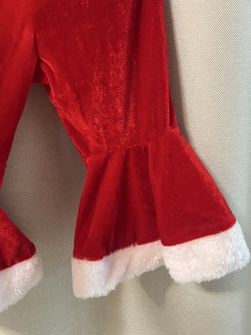 Santa Girl costume (Category: Babies & Kids Fashion) located in Paranaque City. Submitted by heyoli (Listing ID 1442454916, Image 2). Description: .