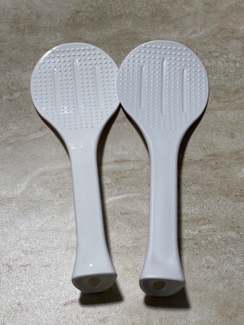 Set of 2 White Rice Spoons475946465006735360