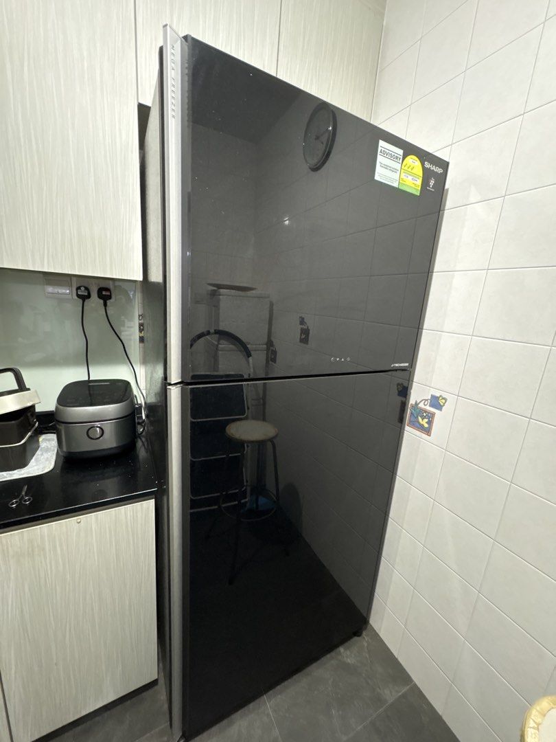 Sharp fridge (Category: Refrigerators & Freezers) located in Singapore. Submitted by fengs (Listing ID 1442469488, Image 1). Description: Selling a used sharp fridge (but still in good condition), bought in 2020. Every big storage space for families who prefer a large fridge. Selling off to change to a smaller fridge. Best denki / gain city price selling at at least $1.5k+ Great for big families. Moving out sale. Dimension Height 187cm Width 82cm