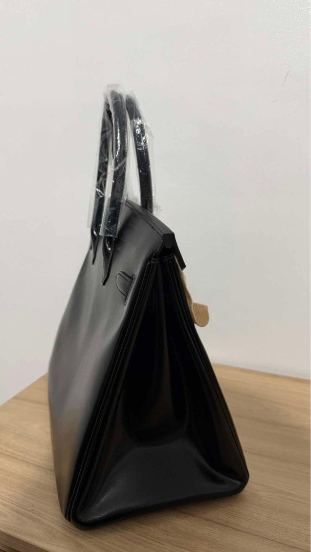 So Black Birkin 35 (Category: Luxury Bags & Wallets) located in Manila. Submitted by lexurygoods (Listing ID 1442462466, Image 2). Description: Hermes So Black Birkin 35cm Black Hardware Box Leather Brand New Complete inclusion with box Price is slightly negotiable.