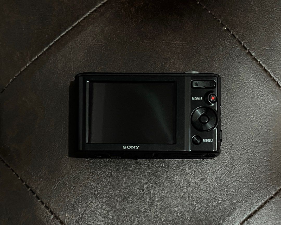 Sony Cybershot DSC W-810 (Category: Cameras) located in Carmona. Submitted by ibeamedina.241 (Listing ID 1442541241, Image 1). Description: DM FOR DEETS!! Inclusions: (1) Original Battery | SD Card (8GB) | Universal Charger | Wrist Strap | Camera Pouch | + Freebies RFS: Will upgrade camera :).