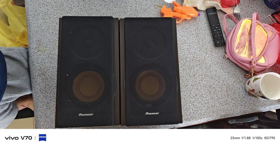 Speaker