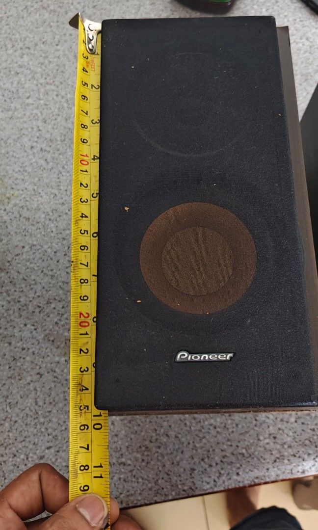 Speaker480350527355637762