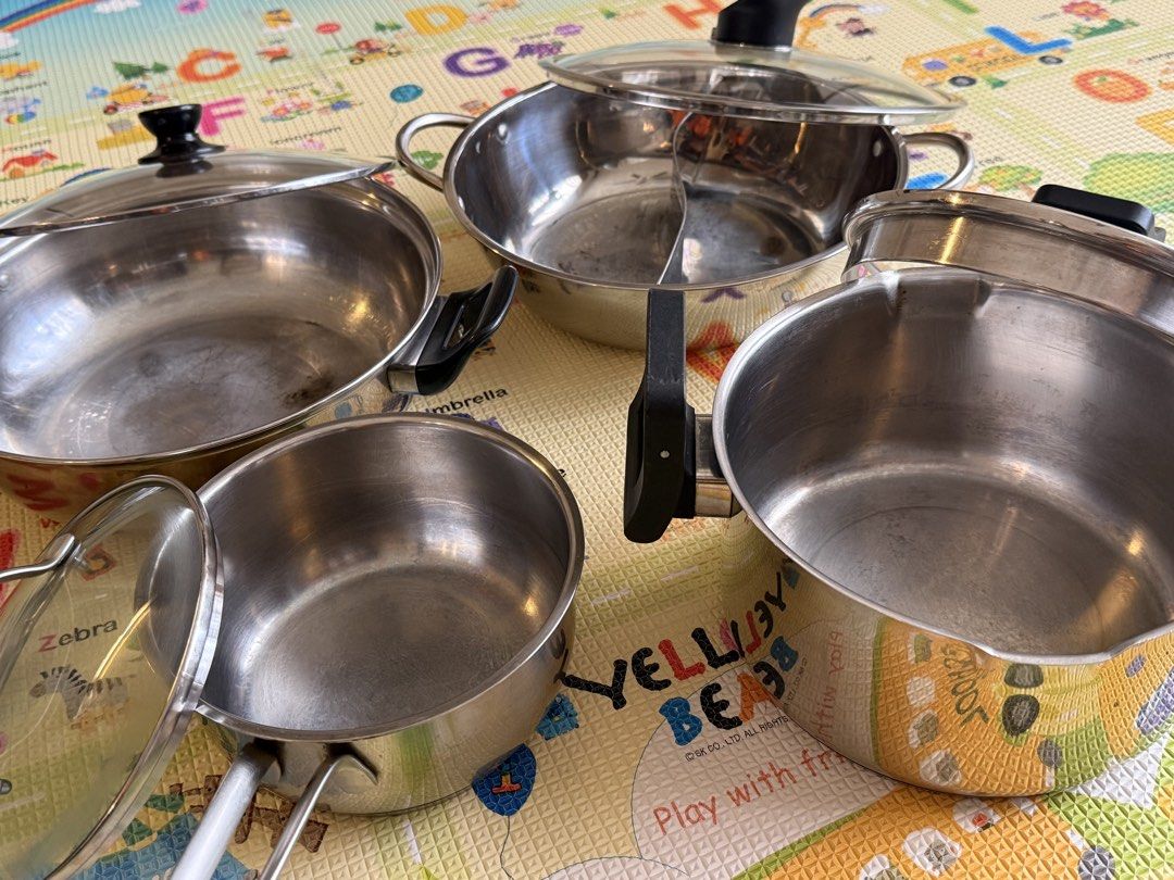 Stainless Steel Pots and Pans Set with Lids